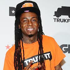 Lil Wayne steps on American flag [VIDEO]